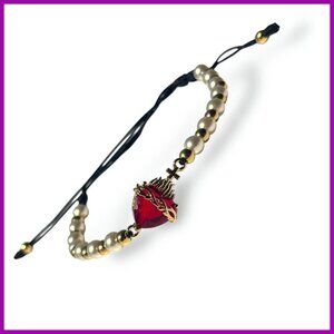 Adjustable Macrame Bracelet with Pearls Gold Beads Charm